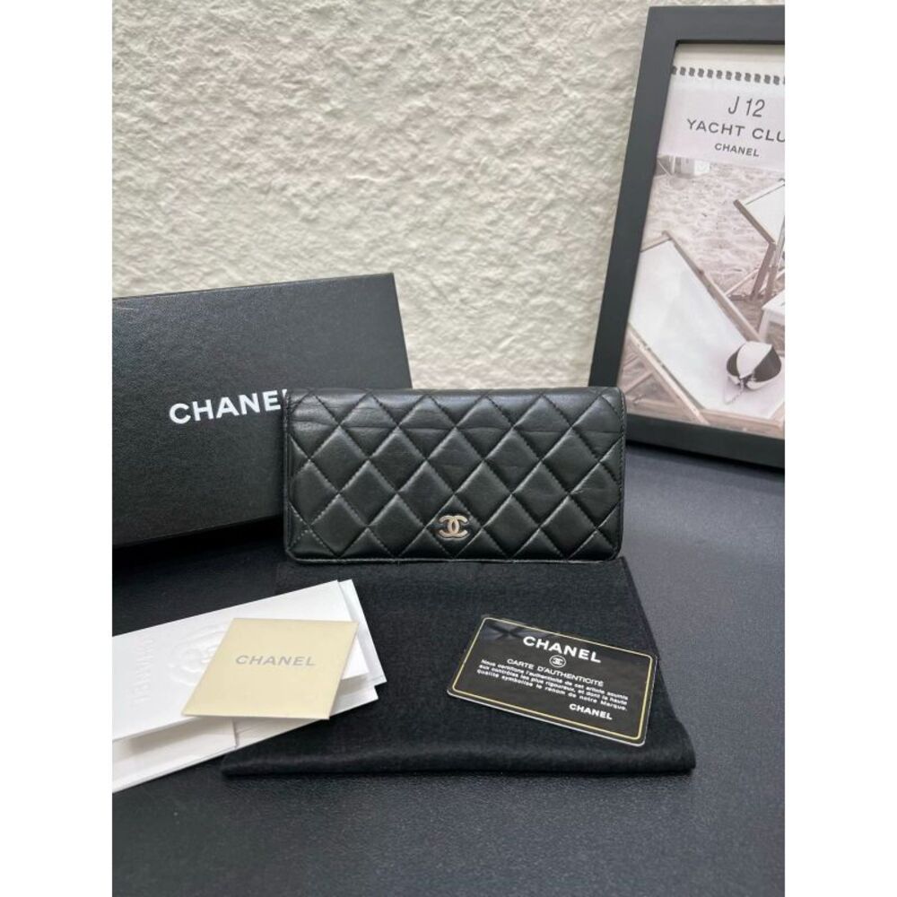 Chanel Women Pre-Loved Bag Very Good Condition
